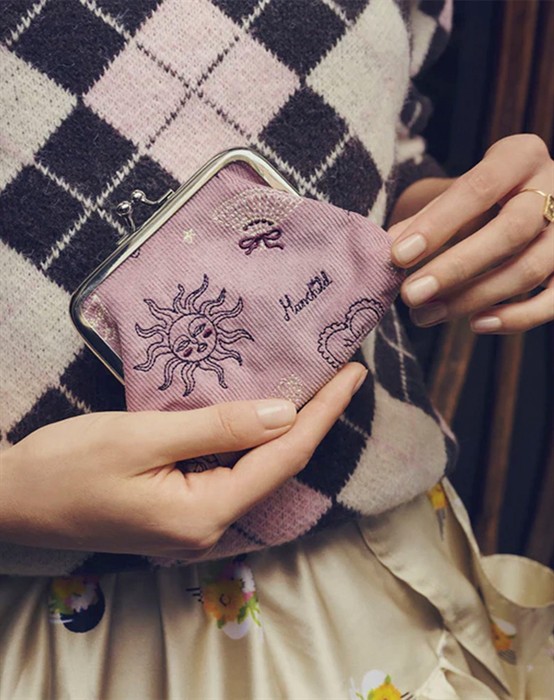 Small Magic Pung - Purple Theatre Magic 